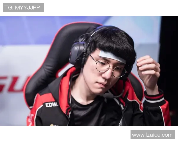 湖人深夜发文,疑似回应转会传闻 湖人深夜发文,疑似回应转会传闻